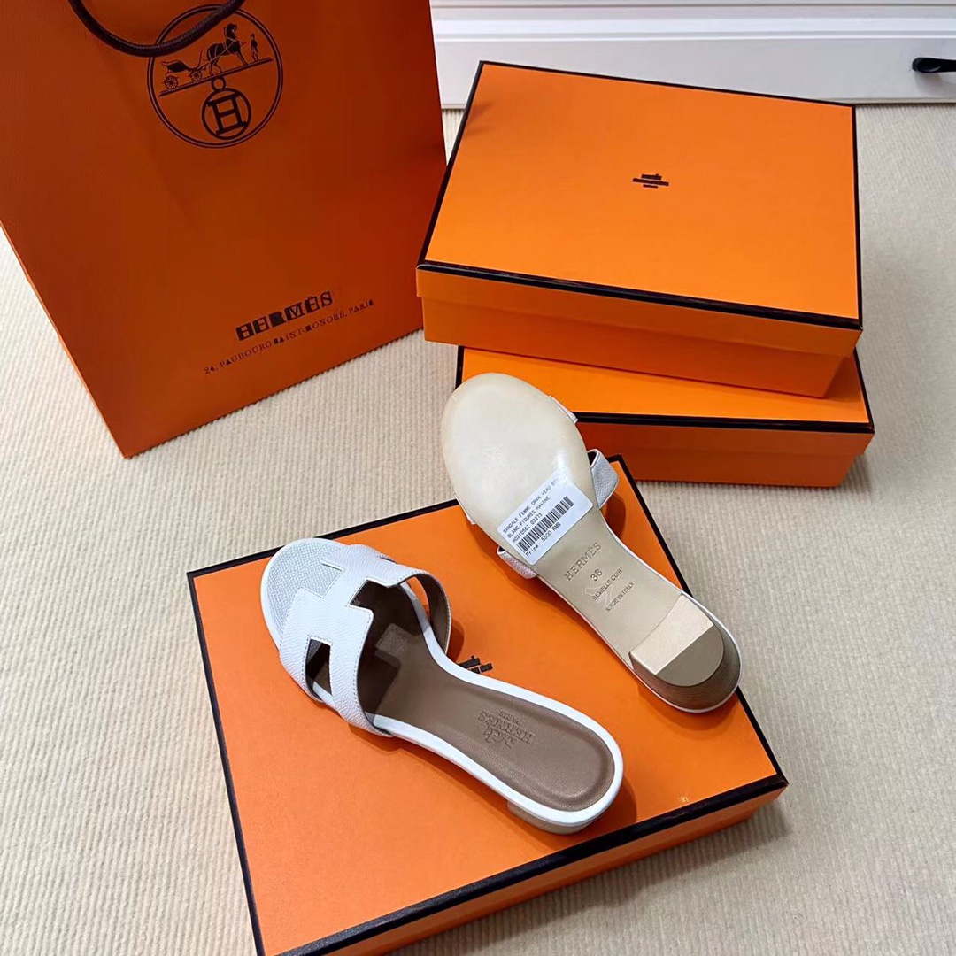 에르메스 올수공 오아시스 슬리퍼 샌들 앱송 20